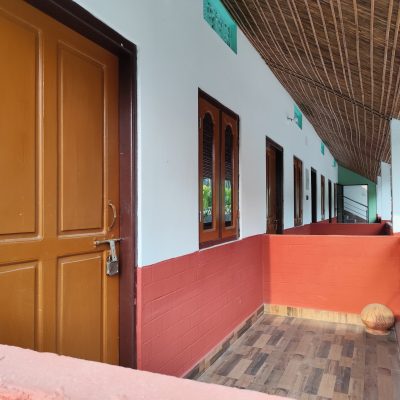 Cottage Corridor (2)